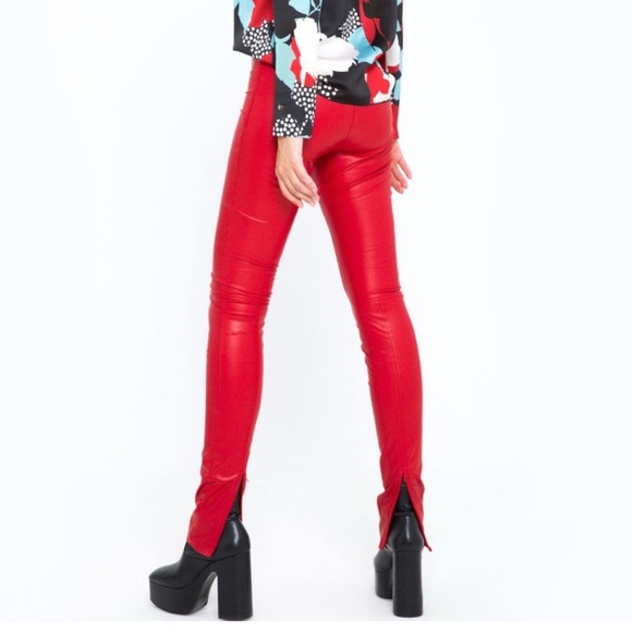 NWT Nissa Red Faux Leather Leggings size XS - Picture 2 of 10